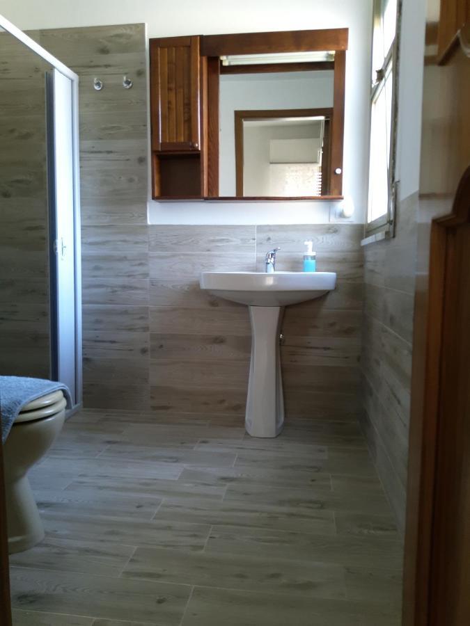 Thomas'S Home - Appartamento A Comiso Dış mekan fotoğraf